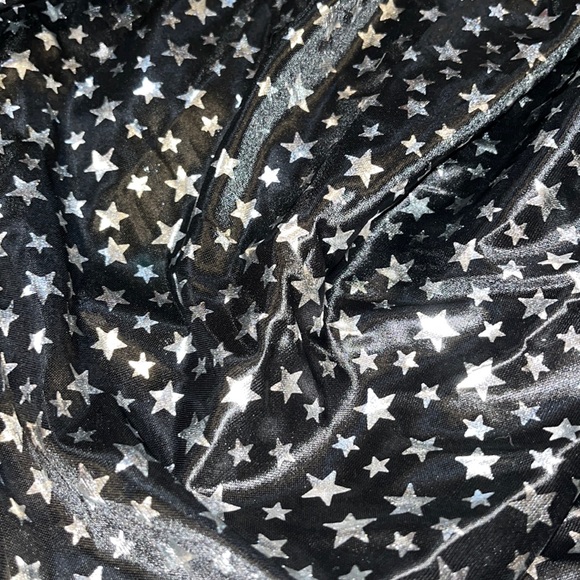 3.25 yards of black polyester with silver stars stretchy fabric - Picture 2 of 2